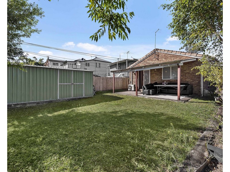 1468 Sandgate Road, Nundah QLD 4012