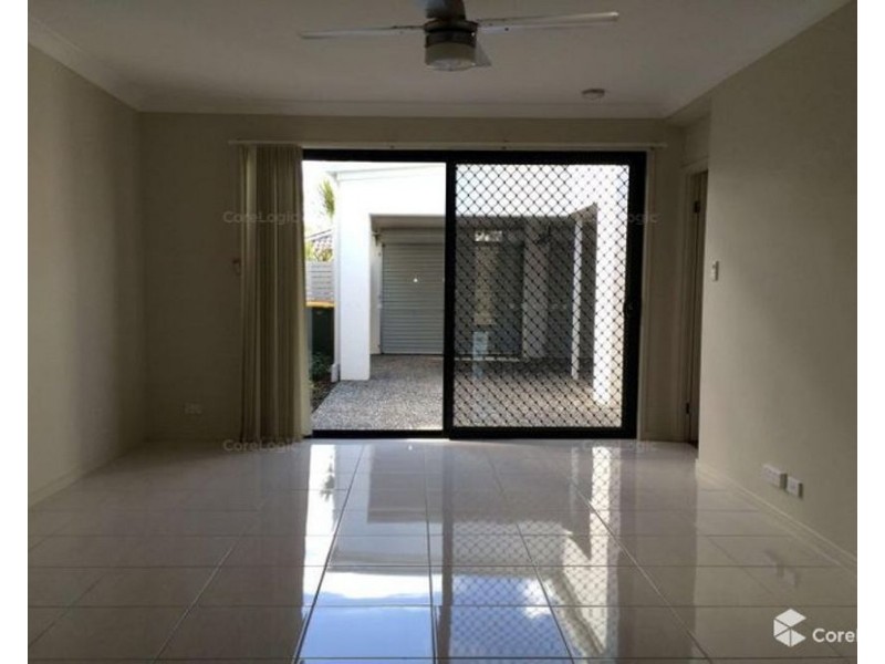 17 Daintree Park Way, Fitzgibbon QLD 4018