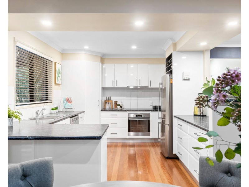 15 Bungowla Street, Bracken Ridge QLD 4017