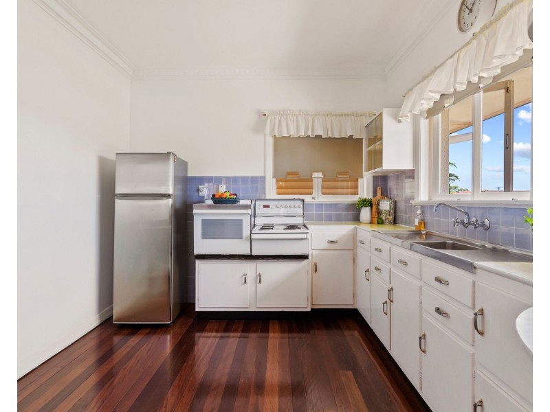 73 Bilsen Road, Wavell Heights QLD 4012