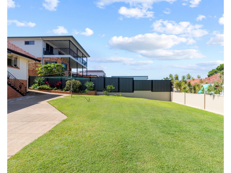 73 Bilsen Road, Wavell Heights QLD 4012