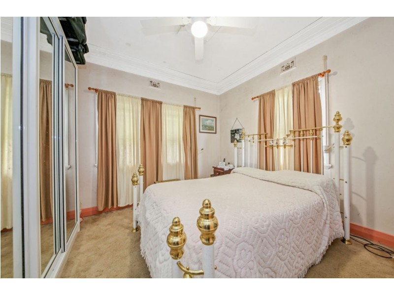 2 Rostrevor Road, Boondall QLD 4034