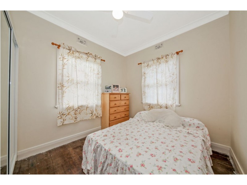 2 Rostrevor Road, Boondall QLD 4034