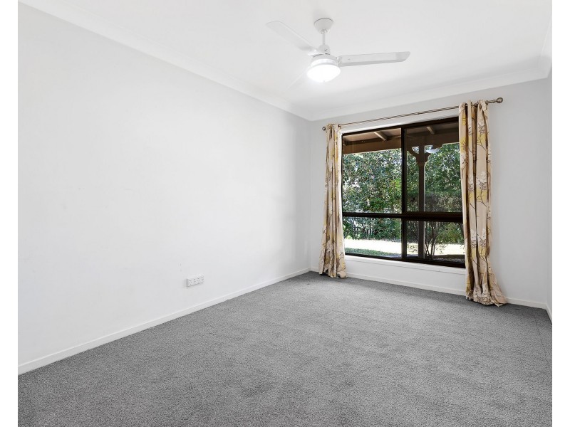 9 Brittainy Street, Petrie QLD 4502