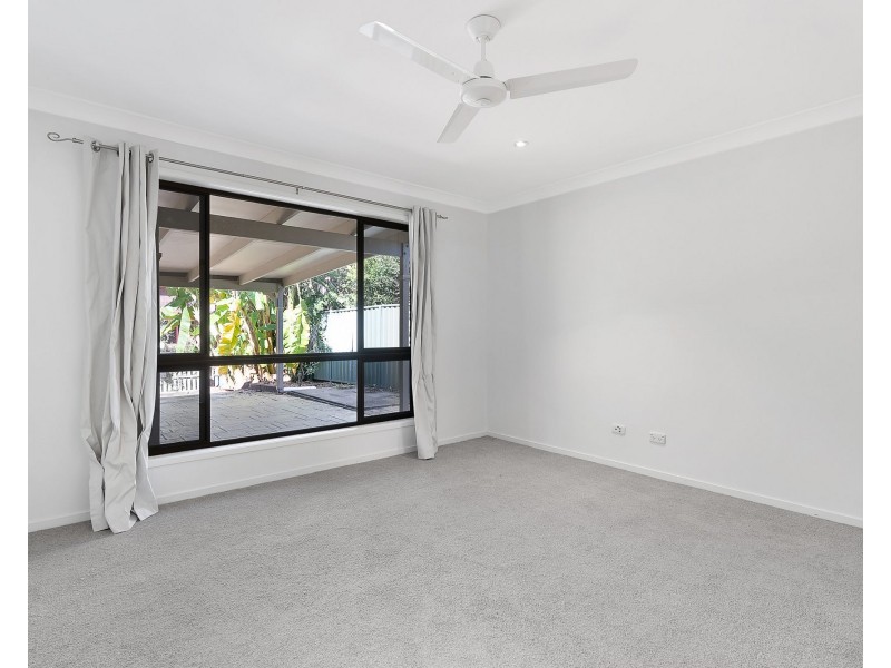 9 Brittainy Street, Petrie QLD 4502