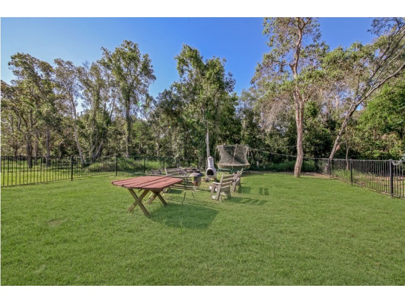 62 Somerset Drive, Carseldine QLD 4034