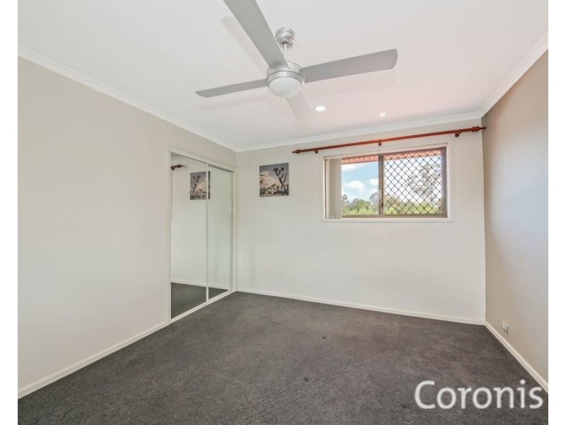 19 Kingfisher Street, Albany Creek QLD 4035