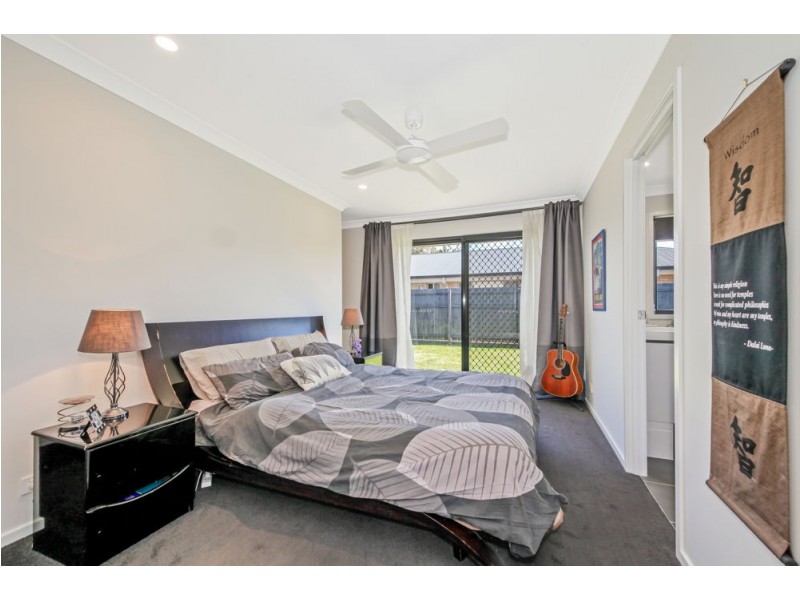 4 Norbury Place, Taigum QLD 4018