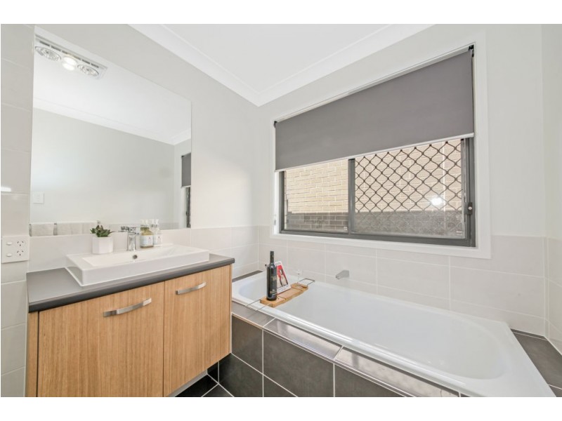 4 Norbury Place, Taigum QLD 4018