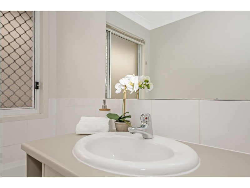 15 Katherine Street, Fitzgibbon QLD 4018