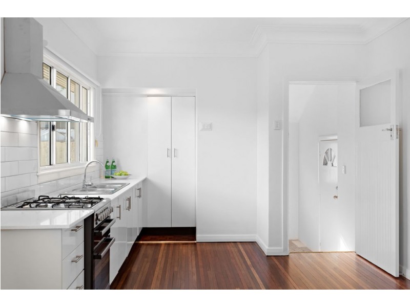 128 Webster Road, Stafford QLD 4053