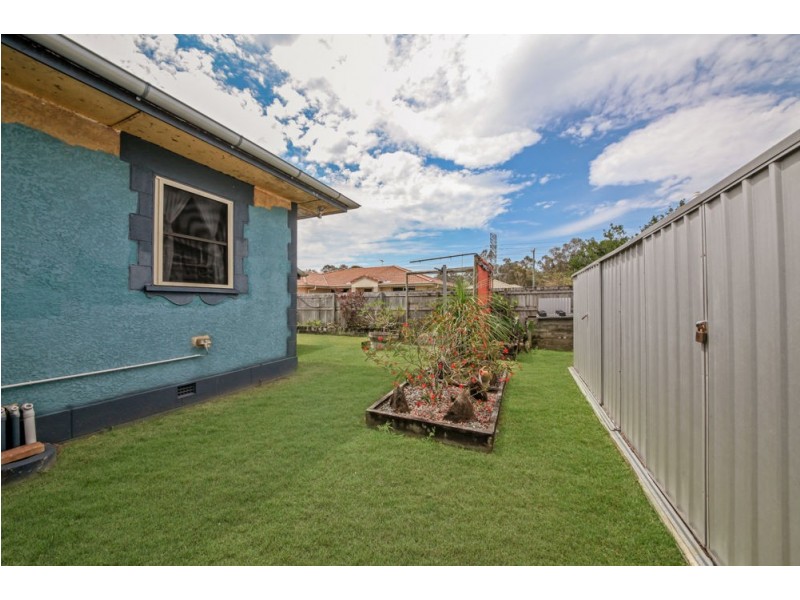 2 Rostrevor Road, Boondall QLD 4034