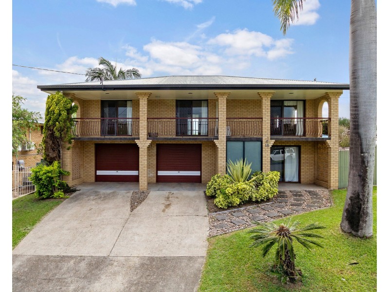 18 Strathford Avenue, Albany Creek QLD 4035