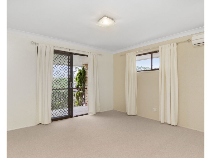 18 Strathford Avenue, Albany Creek QLD 4035