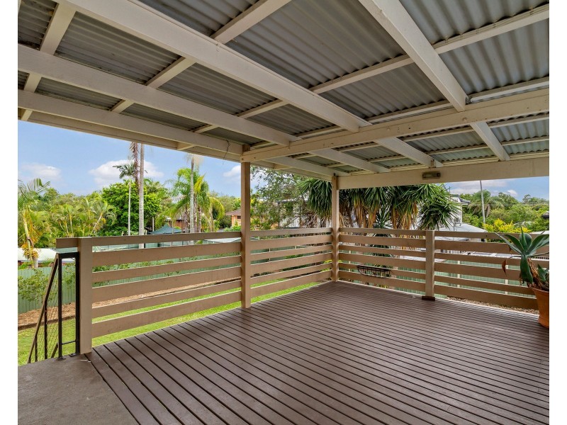 18 Strathford Avenue, Albany Creek QLD 4035