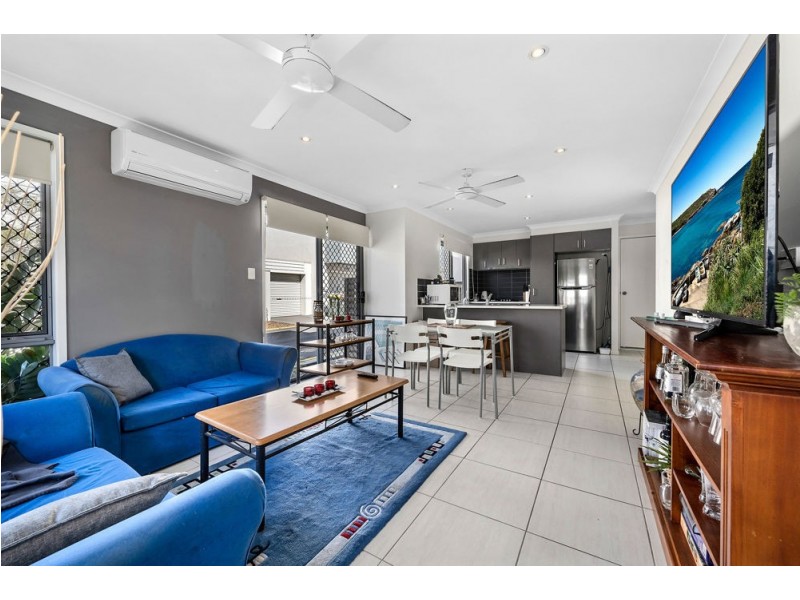 12 Heathcote Lane, Fitzgibbon QLD 4018