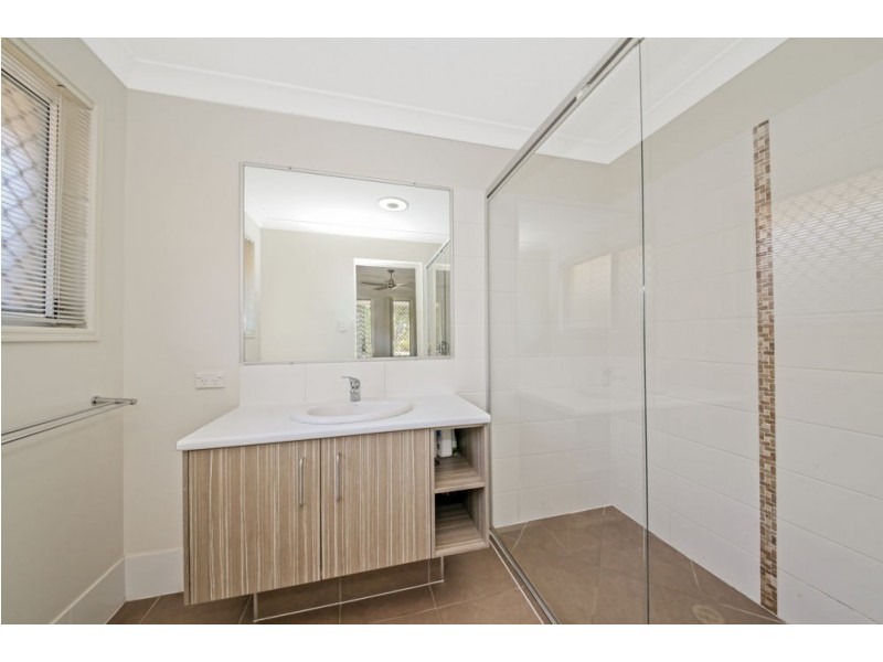 11 Carnarvon Crescent, Fitzgibbon QLD 4018
