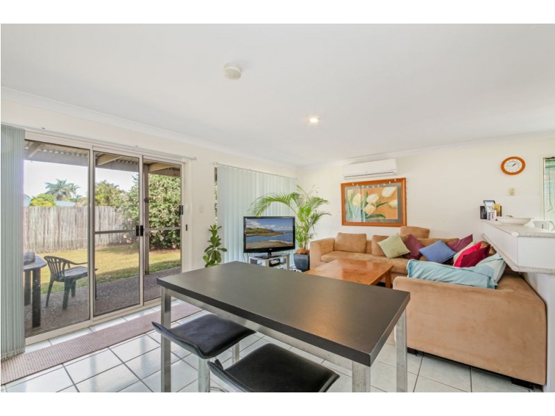 6A Coolabah Crescent, Bridgeman Downs QLD 4035