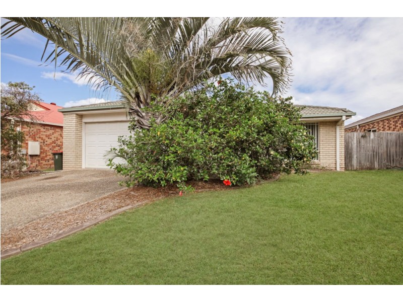 6A Coolabah Crescent, Bridgeman Downs QLD 4035