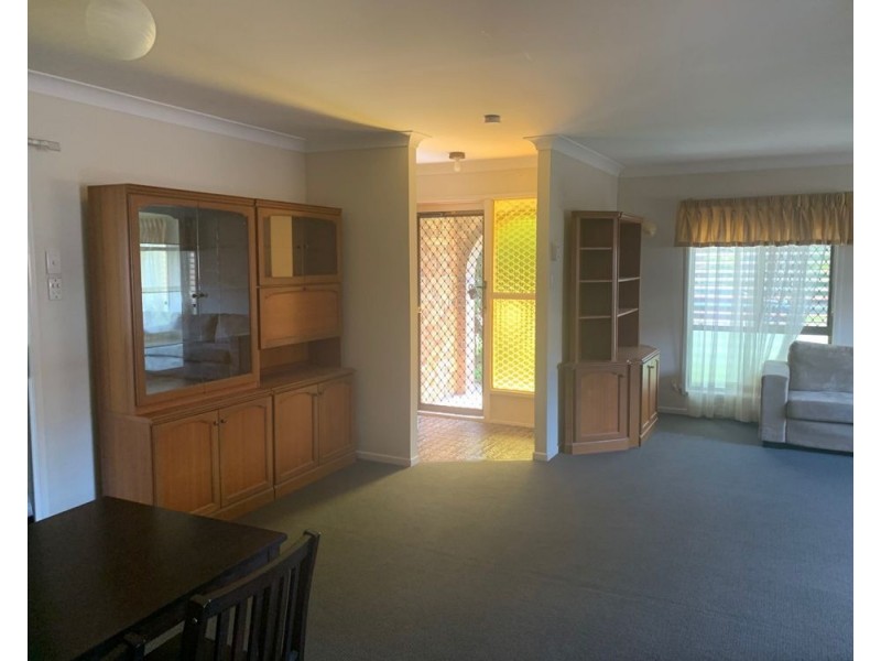 6 Jilloong Street, Strathpine QLD 4500