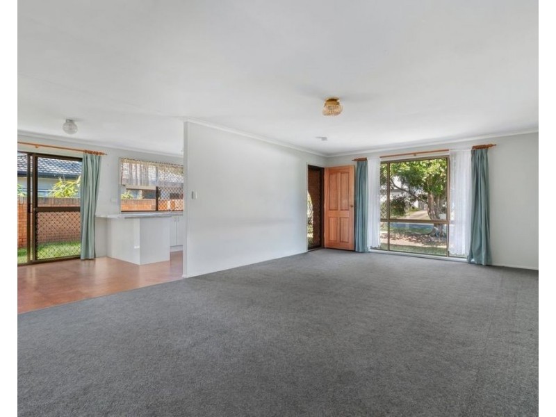 30 Glenside Street, Wavell Heights QLD 4012