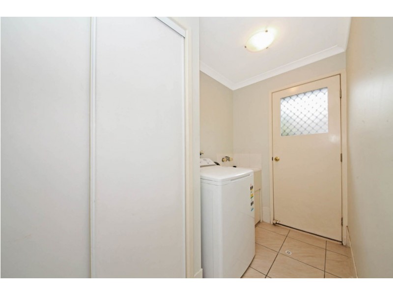 37 Blue Mountain Crescent, Warner QLD 4500