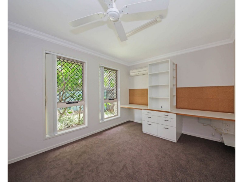 12 Maclean Close, Fitzgibbon QLD 4018