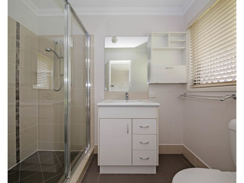 12 Maclean Close, Fitzgibbon QLD 4018