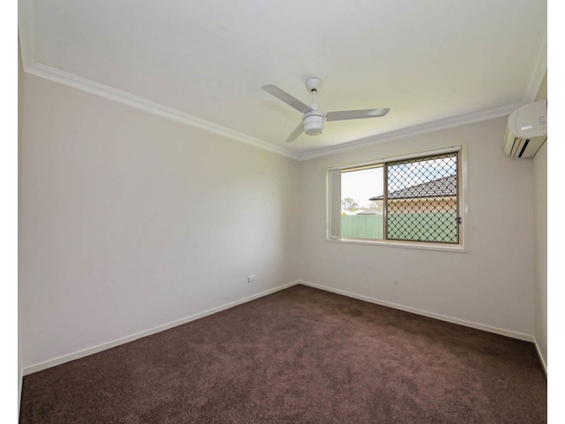 12 Maclean Close, Fitzgibbon QLD 4018