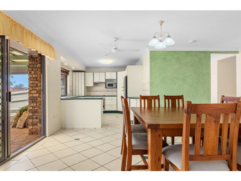 33 Appledore Street, Bracken Ridge QLD 4017