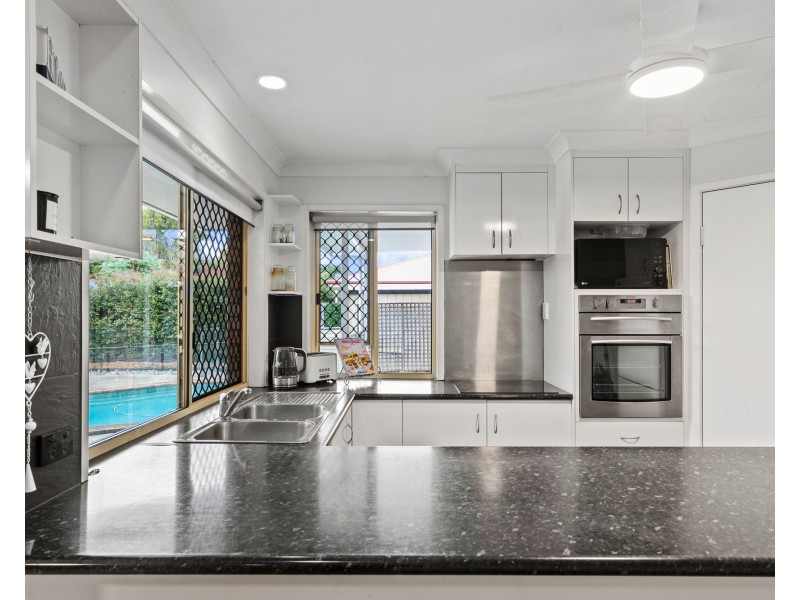 10 Ascot Place, Bracken Ridge QLD 4017