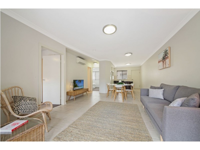 2/42 Rode Road, Wavell Heights QLD 4012