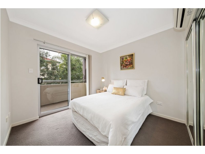 2/42 Rode Road, Wavell Heights QLD 4012