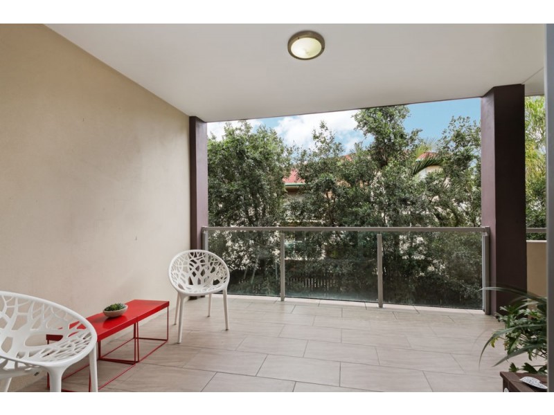 2/42 Rode Road, Wavell Heights QLD 4012