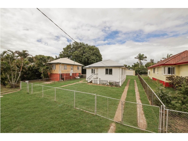 22 Hinchcliffe Street, Zillmere QLD 4034