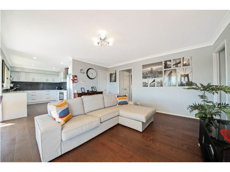 10 Preston Close, Albany Creek QLD 4035