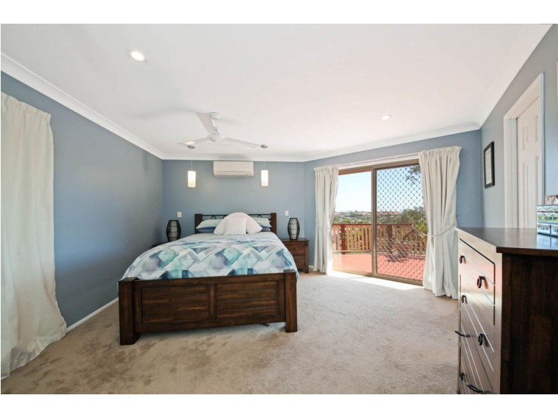 10 Preston Close, Albany Creek QLD 4035