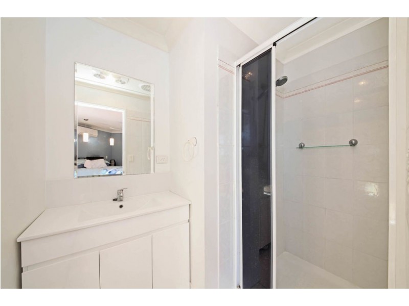 10 Preston Close, Albany Creek QLD 4035