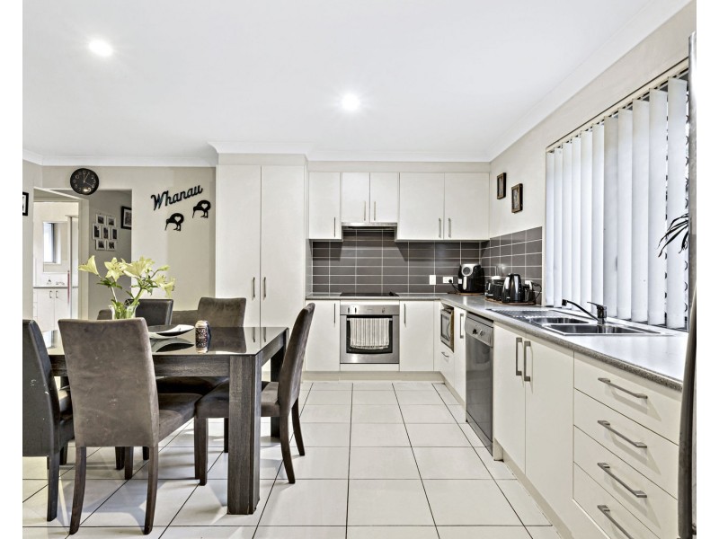 24 Timms Circuit, Warner QLD 4500