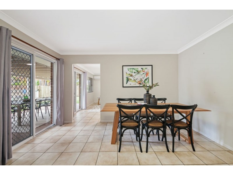 5 Myall Place, Bridgeman Downs QLD 4035