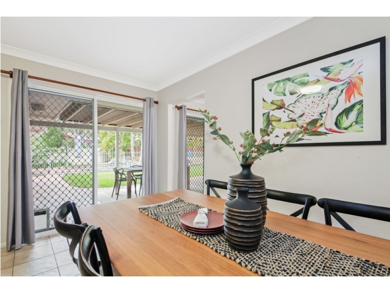 5 Myall Place, Bridgeman Downs QLD 4035