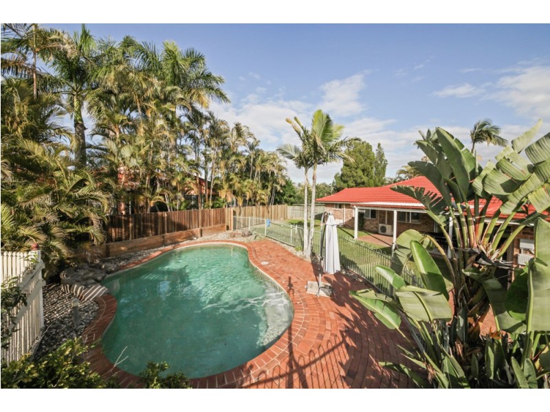 5 Myall Place, Bridgeman Downs QLD 4035