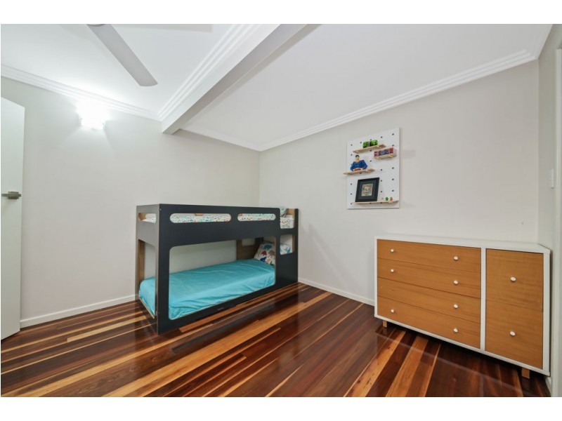 9 Fernlea Street, Geebung QLD 4034