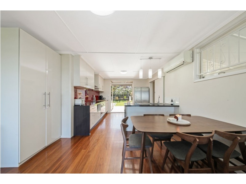 11 Sunbury Street, Geebung QLD 4034