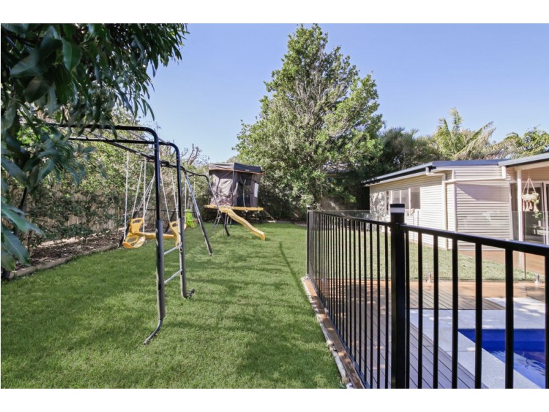 11 Sunbury Street, Geebung QLD 4034