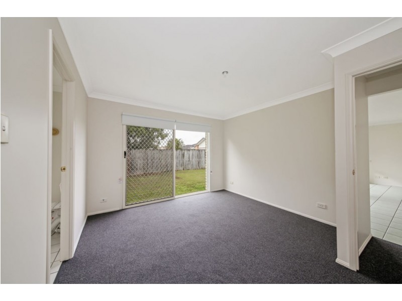 6A Coolabah Crescent, Bridgeman Downs QLD 4035