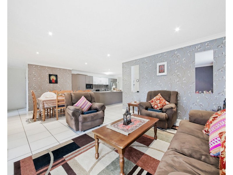 15 Odense STREET, Fitzgibbon QLD 4018