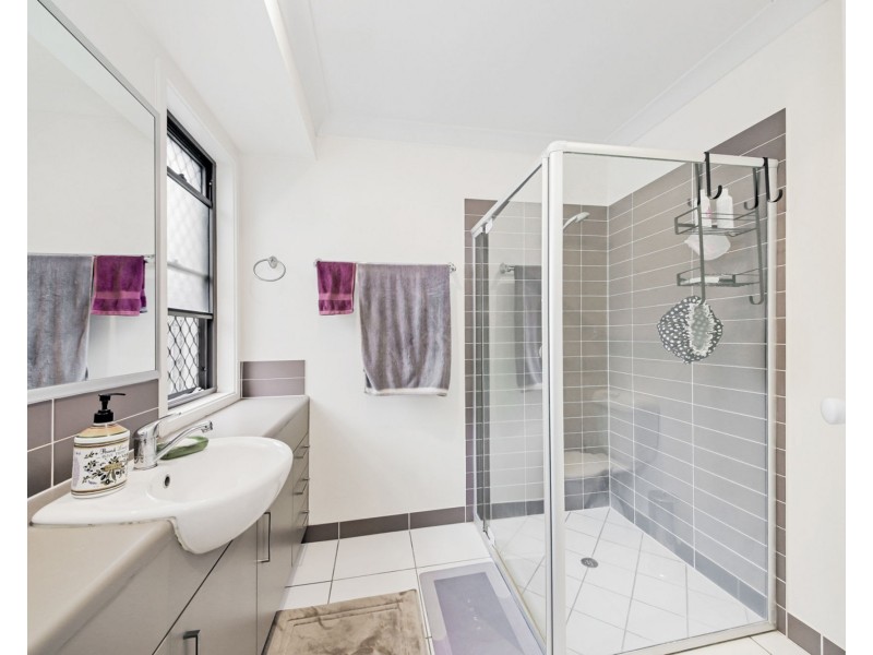 15 Odense STREET, Fitzgibbon QLD 4018