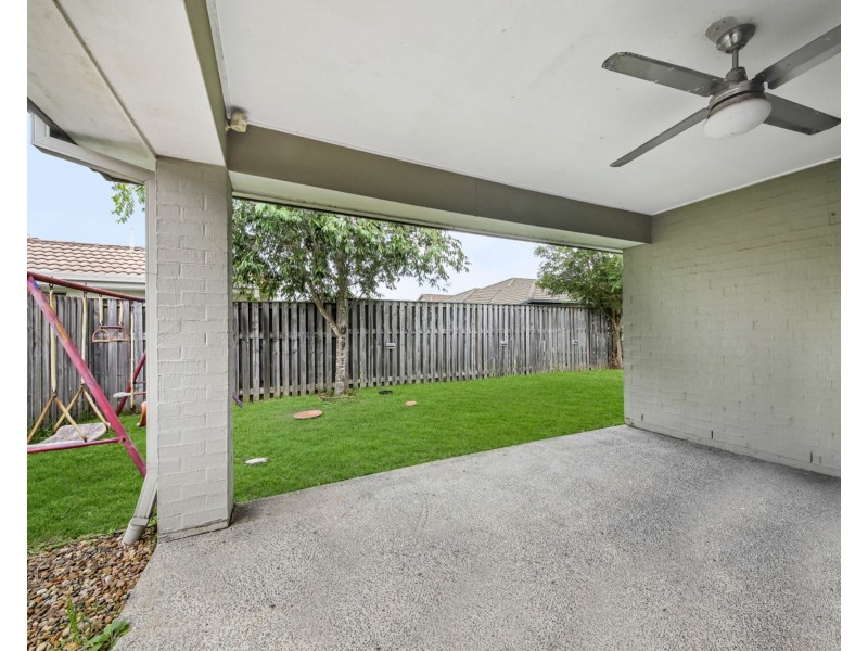 15 Odense STREET, Fitzgibbon QLD 4018