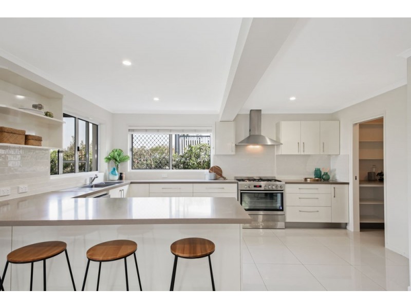 5 Rosanne Street, Aspley QLD 4034